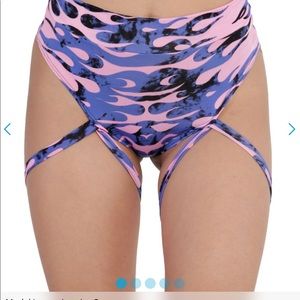 Iheartraves flame bottoms